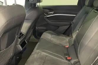 Audi e-tron, 158 kW, elekter, automaat, nelikvedu
