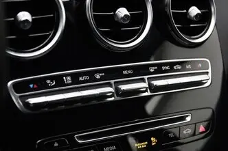 Mercedes-Benz C 200, 2.1, 100 kW, diisel, automaat, tagavedu