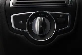 Mercedes-Benz C 200, 2.1, 100 kW, diisel, automaat, tagavedu