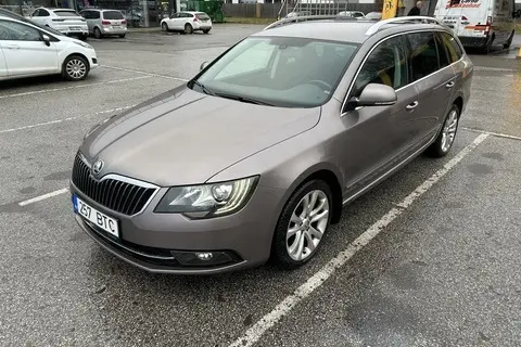 Škoda Superb, 2014, 2.0, 147 kW, бензин, автомат, передний привод