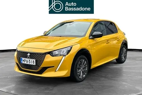 Peugeot e-208, 2023, электричество, автомат, передний привод