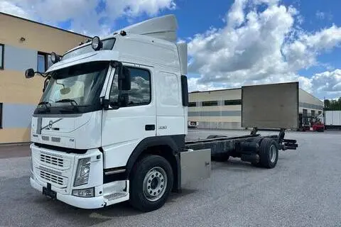 Volvo FM330, 2020, 251 kW, diesel, automatic