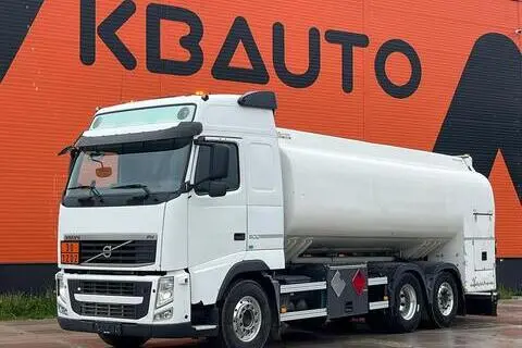Volvo FH 500 6x2, 2013, 370 kW, diesel, automatic