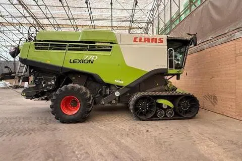 15.6, 430 kW, diesel, front-wheel drive