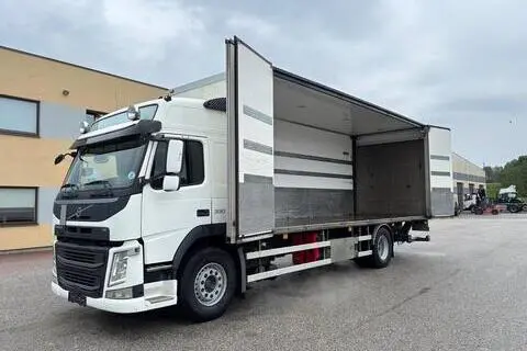 Volvo FM330, 2014, 248 kW, diisel, automaat