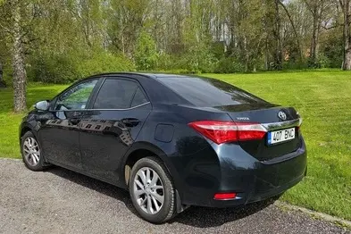 Toyota Corolla, 2015, 1.6, 97 kW, petrol, manual, front-wheel drive