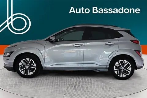 Hyundai Kona, 2023, 100 kW, electric, automatic, front-wheel drive