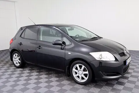 Toyota Auris, 2007, 1.4, 66 kW, diesel, manual, front-wheel drive