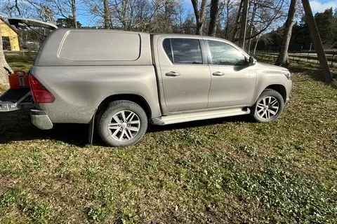 Toyota Hilux, 2020, 2.4, 110 kW, дизель, автомат, полный привод