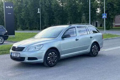 Škoda Octavia, 2011, 1.2, 77 kW, бензин, механическая, передний привод