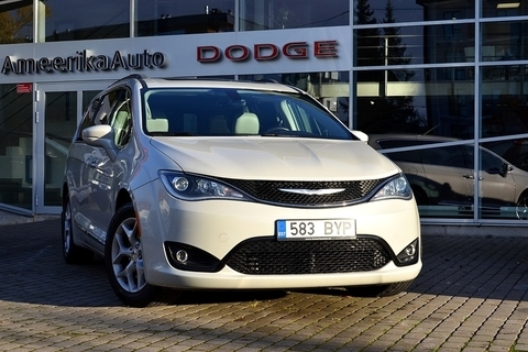 Chrysler Pacifica, 2018, 3.6, 214 kW, petrol, automatic, front-wheel drive