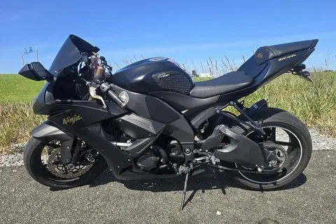 Kawasaki ZX-10R NINJA, 2008, 1.0, 138 kW, bensiin, manuaal, tagavedu