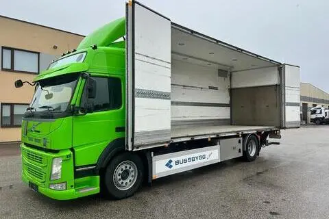 Volvo FM330, 2017, 250 kW, diesel, automatic