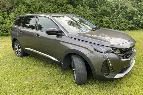 Peugeot 5008, 2022, 1.5, 96 kW, дизель, автомат, передний привод