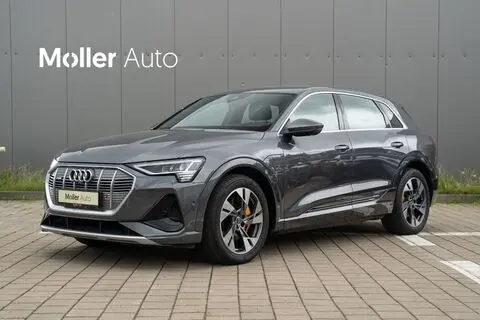 Audi e-tron, 2021, 300 kW, электричество, автомат, полный привод