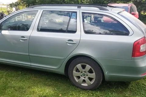 Škoda Octavia, 2012, 1.6, 77 kW, diesel, automatic, front-wheel drive
