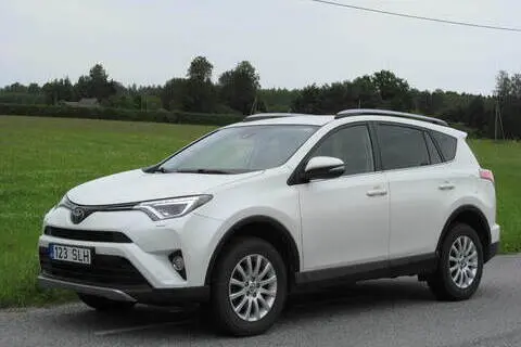 Toyota RAV4, 2018, 2.0, 105 kW, дизель, механическая, передний привод