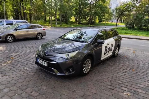 Toyota Avensis, 2015, 1.6, 82 kW, diesel, manual, front-wheel drive