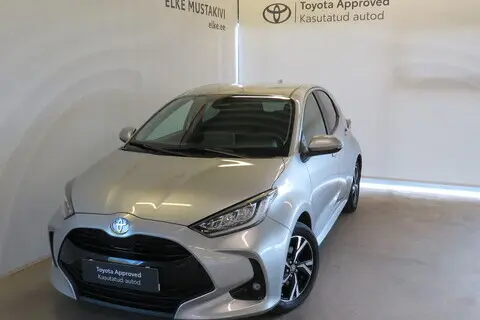 Toyota Yaris, 2024, 1.5, 68 kW, гибрид б+э, автомат, передний привод