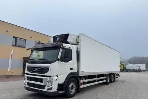 Volvo FM330  6x2*4 EURO 5 + VEB + CARRIER, 2011, 248 kW, дизель, автомат
