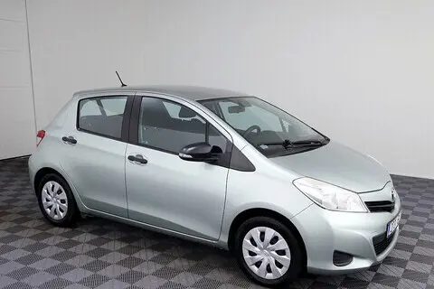 Toyota Yaris, 2012, 1.3, 99 kW, petrol, manual, front-wheel drive