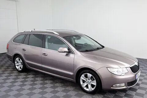 Škoda Superb, 2012, 1.6, 104 kW, diesel, manual, front-wheel drive