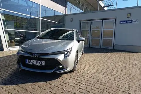 Toyota Corolla, 2024, 1.8, 121 kW, подключаемый гибрид б+э, автомат, передний привод