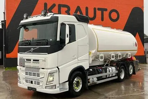 Volvo FH 500 6x2, 2017, 368 kW, diesel, automatic