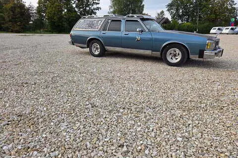 Oldsmobile Custom Cruiser, дизель, автомат, задний привод