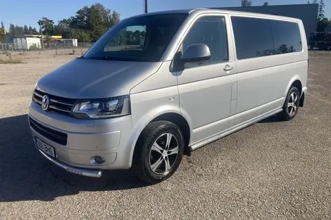 Volkswagen Caravelle, 2012, 2.0, 103 kW, diesel, automatic, front-wheel drive