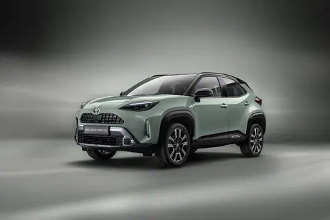 Toyota Yaris Cross, 2024, 1.5, 68 kW, hybrid p+e, automatic, front-wheel drive