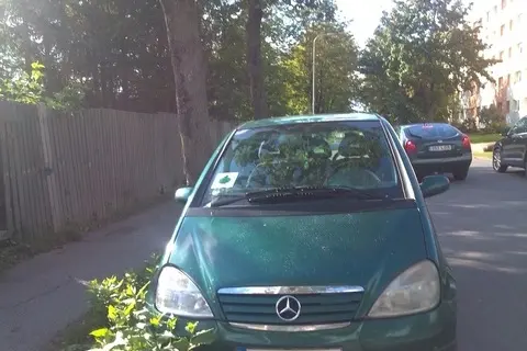 Mercedes-Benz A 160, 2001, 1.6, 75 kW, petrol, automatic, front-wheel drive