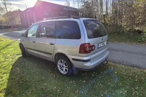 Volkswagen Sharan, 2009, 1.9, 85 kW, дизель, механическая, передний привод