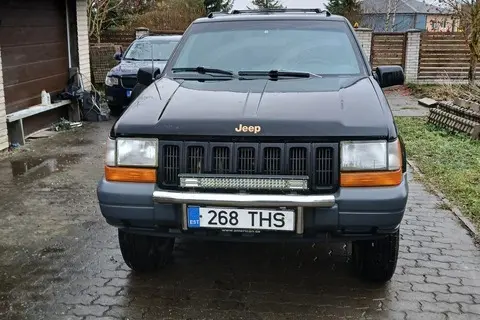 Jeep Grand Cherokee, 1997, 5.2, 156 kW, бензин, автомат, полный привод