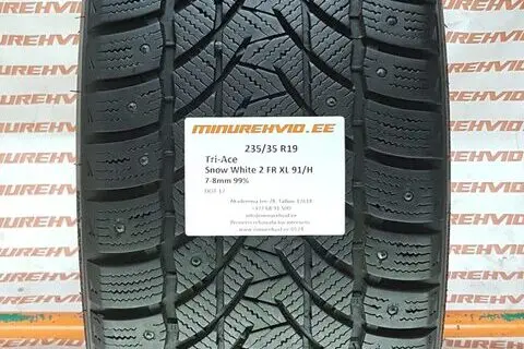 Used studded tire 235/35R19 Radar Tri-Ace Snow White 2 FR XL 91/H