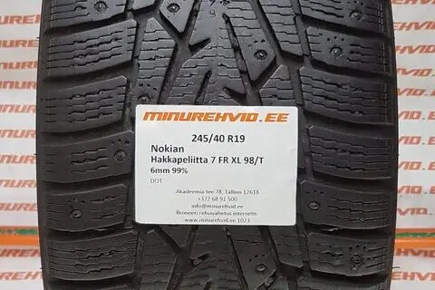 Used studded tire 245/40R19 Nokian Hakkapeliitta 7 FR XL 98/T