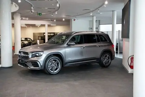 Mercedes-Benz GLB 200, 1.3, 120 kW, гибрид б+э, автомат, передний привод