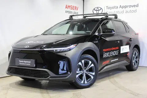 Toyota bZ4X, 2023, 118 kW, электричество, полный привод