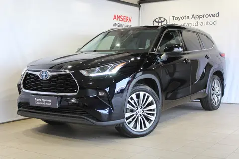 Toyota Highlander, 2022, 2.5, 140 kW, гибрид б+э, автомат, полный привод