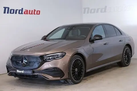 Mercedes-Benz E 300, 2024, 2.0, 150 kW, plug-in hybrid p+e, automatic, four-wheel drive
