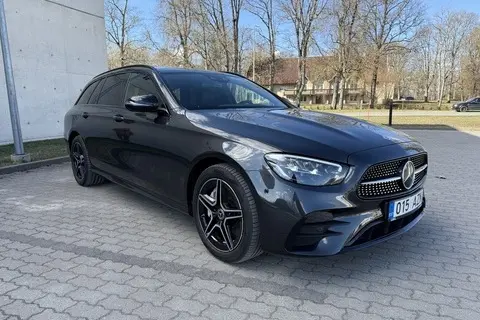 Mercedes-Benz E 300, 2022, 2.0, 143 kW, plug-in hybrid d+e, automatic, four-wheel drive