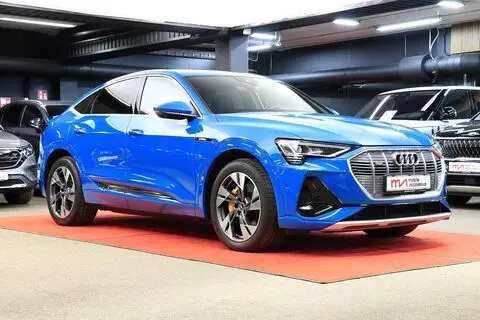 Audi e-tron, 2020, 158 kW, electric, automatic, four-wheel drive
