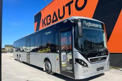 Volvo B8R 8900 LE 6x2*4, 2017, 240 kW, diesel, automatic