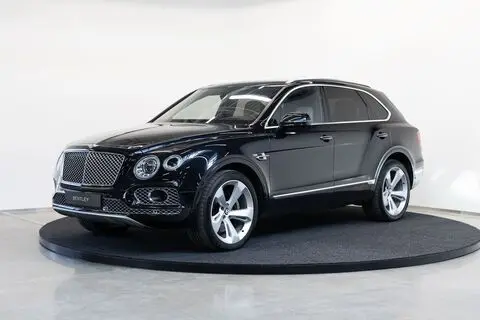 Bentley Bentayga, 2017, 6.0, 447 kW, bensiin, automaat, nelikvedu