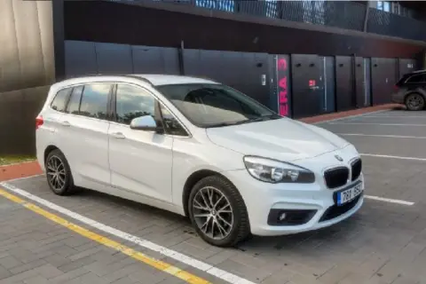 BMW 218, 2015, 1.5, 100 kW, bensiin, manuaal, esivedu