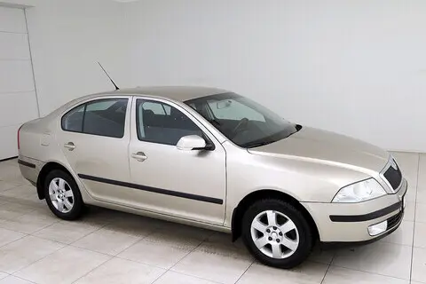 Škoda Octavia, 2005, 1.6, 85 kW, бензин, механическая, передний привод