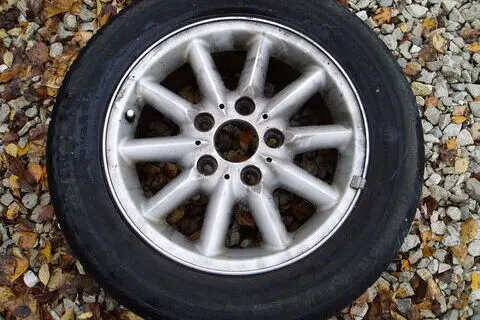 Used steel wheel+summer tire 205/60R15,