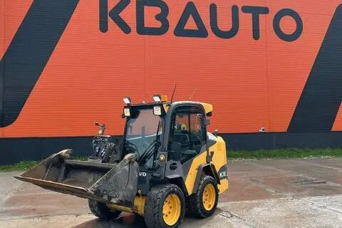 Volvo MC 70 C T4, 1.9, 42 kW, diesel, four-wheel drive