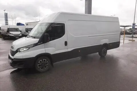 Iveco Daily, 2021, 3.0, 132 kW, diisel, automaat, tagavedu