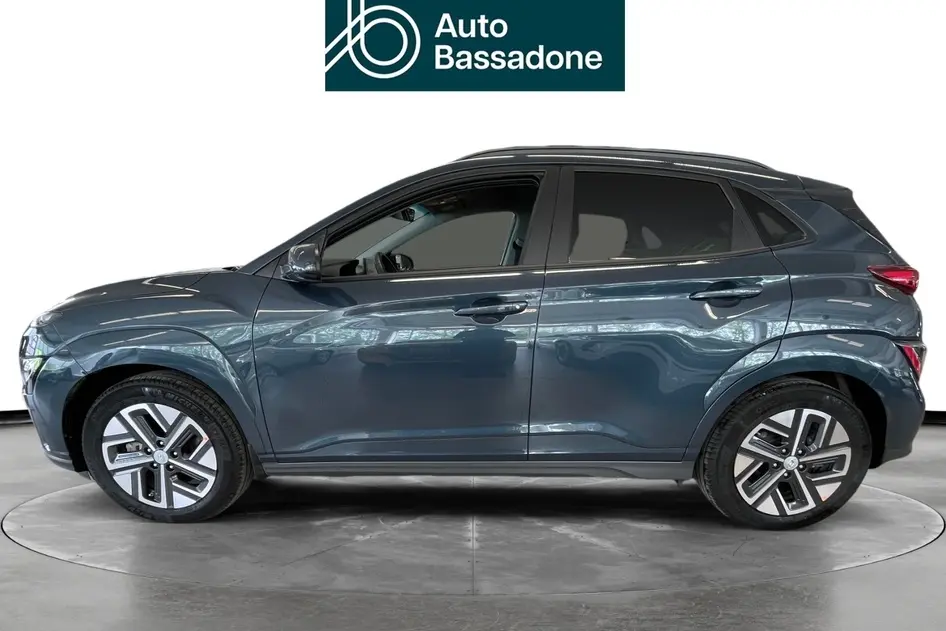 Hyundai Kona, 100 kW, electric, automatic, front-wheel drive